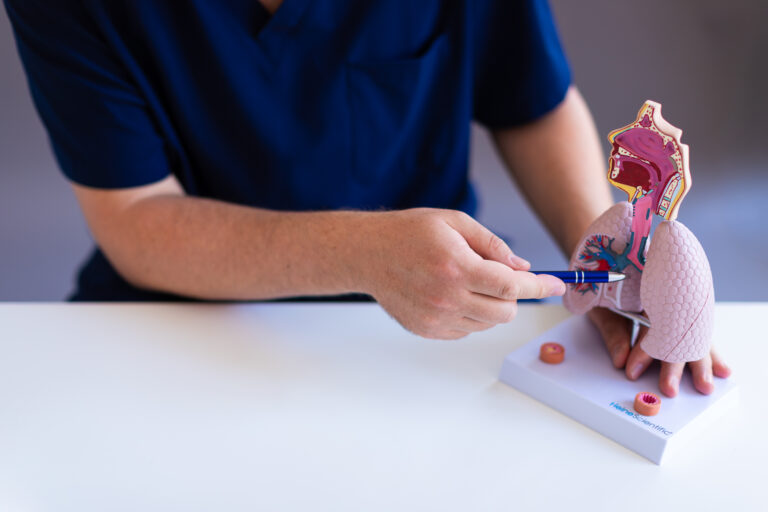 Konflikt tożsamości: pulmonolog czy pneumonolog?